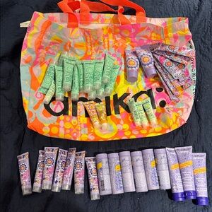 COPY - Amika bust your brass bundle